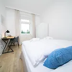 Favorite - And - Kitchen * Neuss