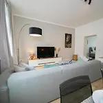 Favorite - And - Kitchen Appartement *