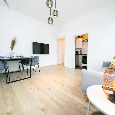 Apartament Favorite - And - Kitchen *