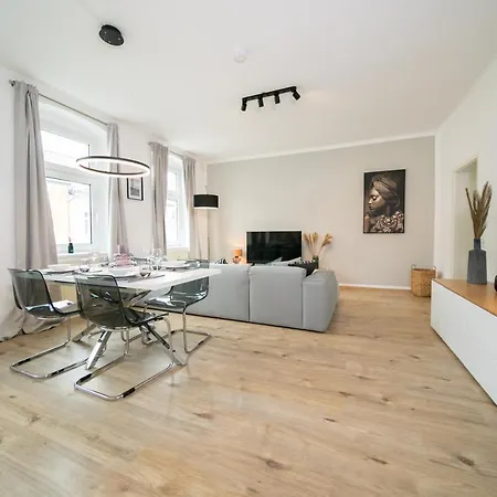 Apartament Favorite - And - Kitchen *