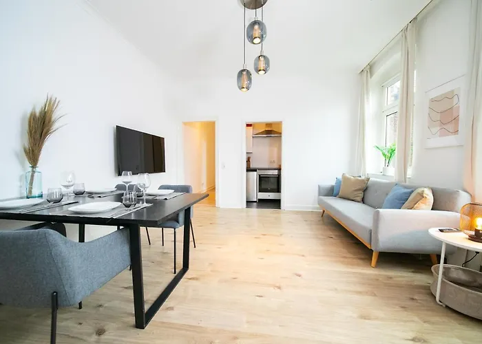 Favorite - And - Kitchen Neuss